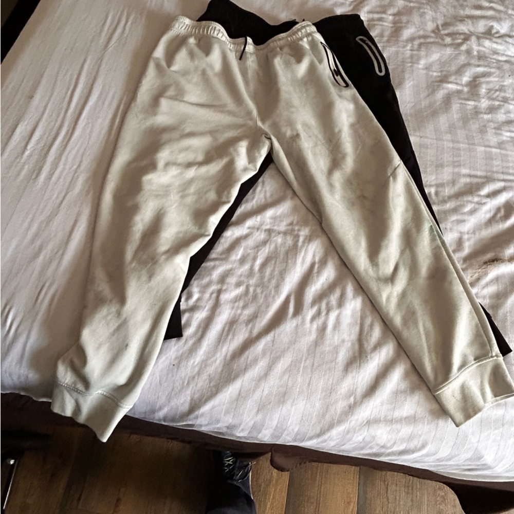 Sweat pants